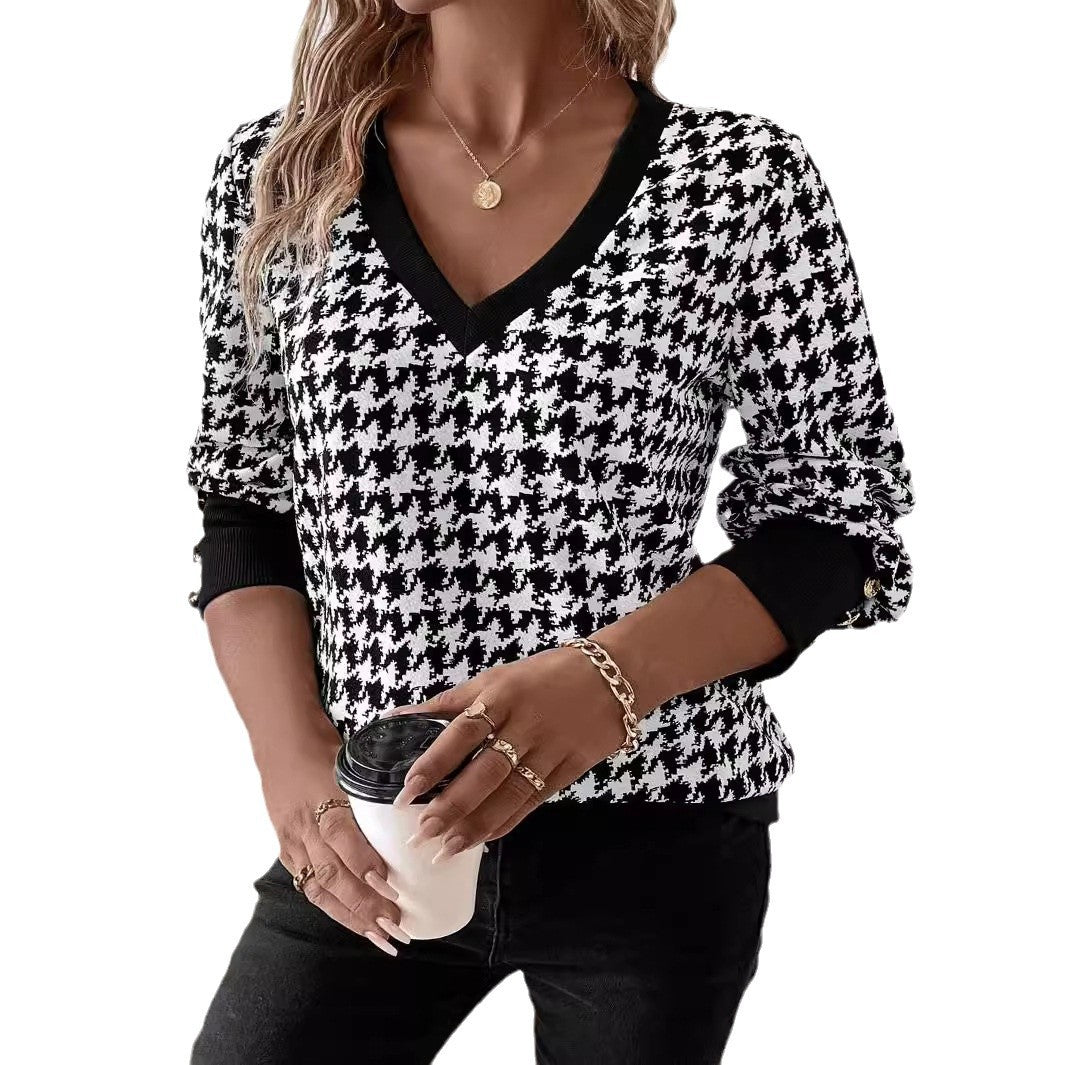 Elegant Women's Printed Sweater V-neck Long Sleeve