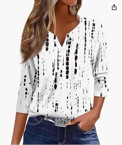 Women's T-shirt V-neck Half-open Tube Three-button Printed 34 Sleeves Top
