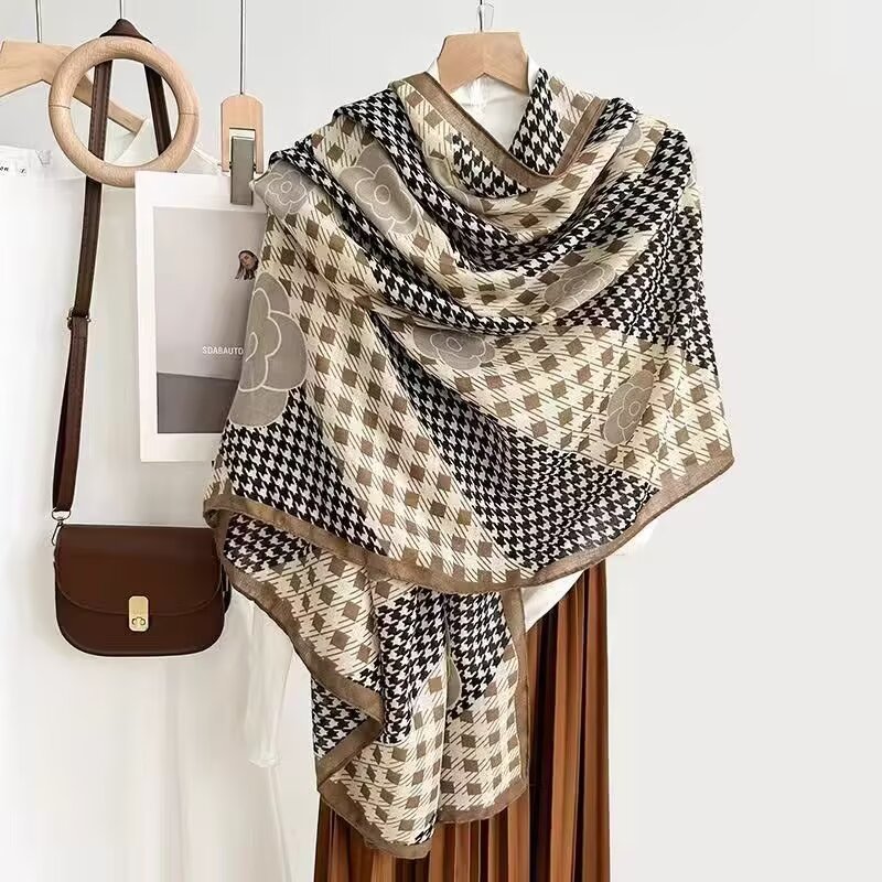 Cotton And Linen Scarf Thin And Silky Shawl Travel Sun-proof Beach Towel For Women